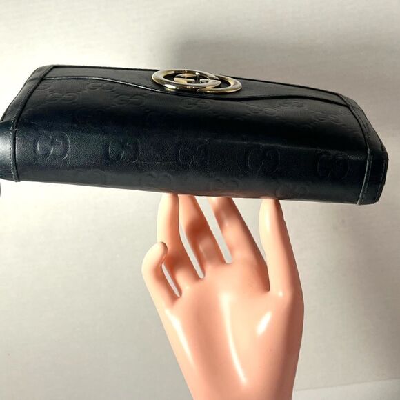 Authentic GUCCI Zippy Sima Leather Wallet - Picture 6 of 8